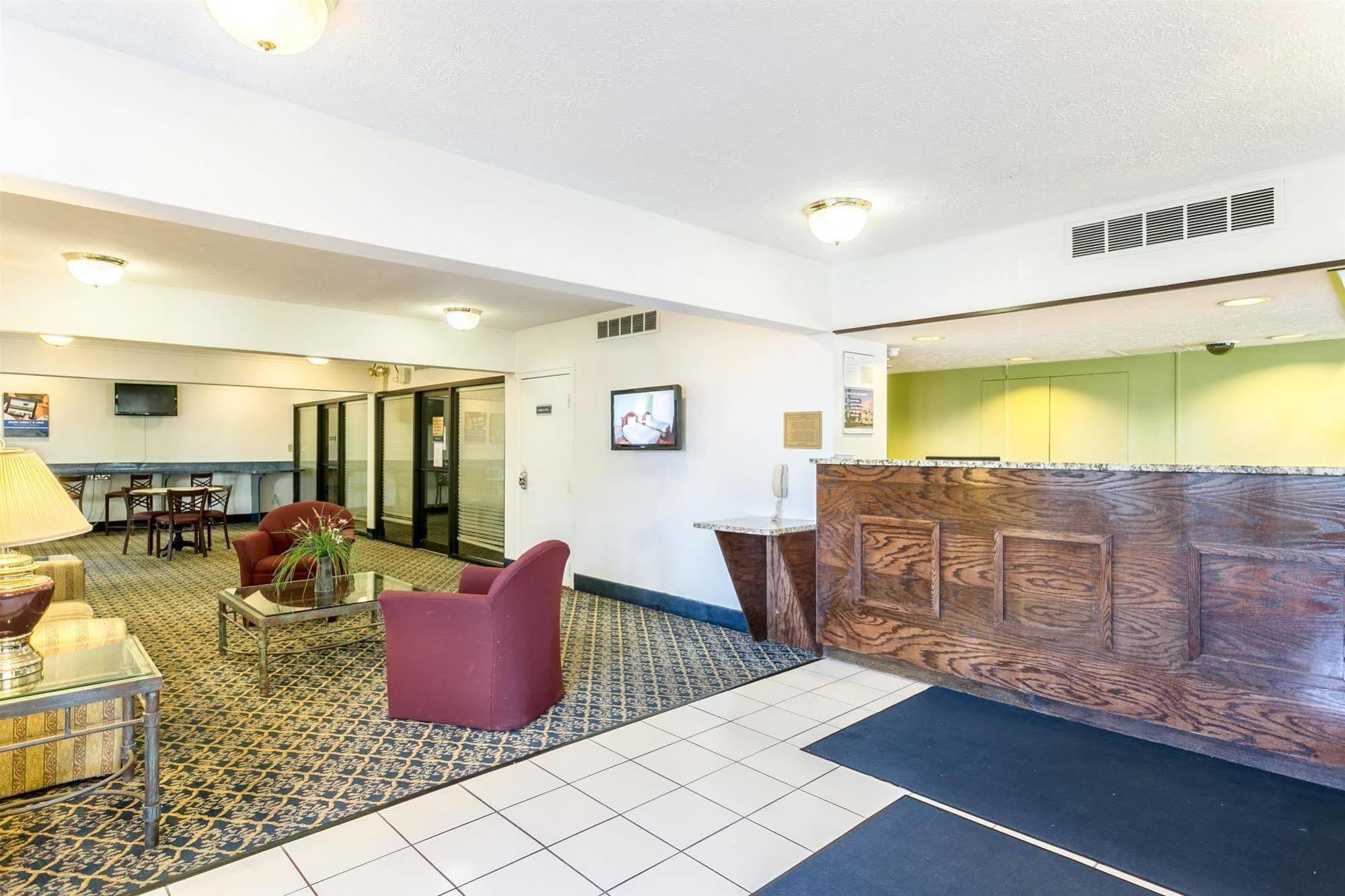 Americas Best Value Inn Edgewood, Md ภายนอก รูปภาพ